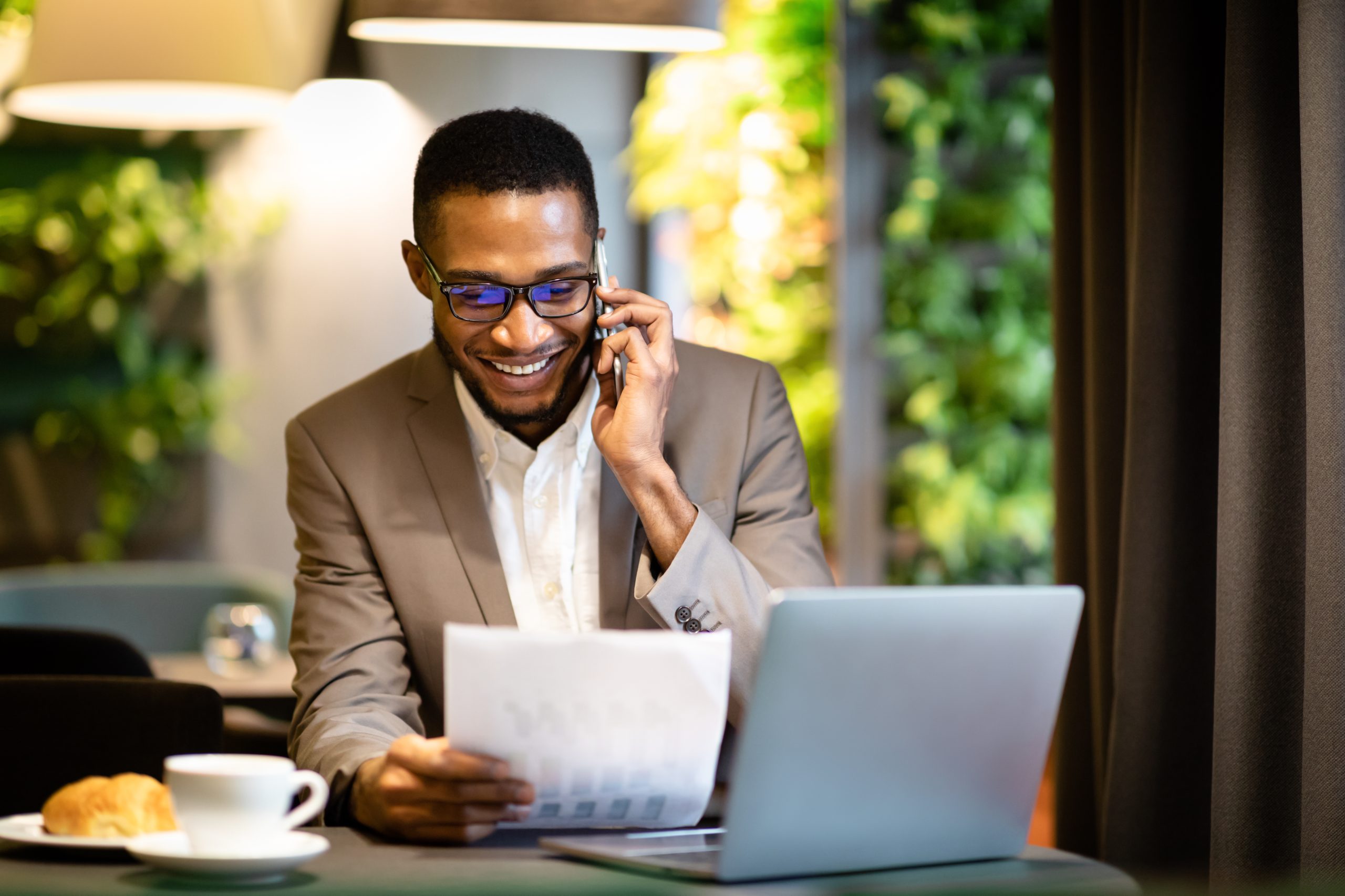 10 Recruiter-Approved Tips to Optimize Your LinkedIn Profile and Get Noticed